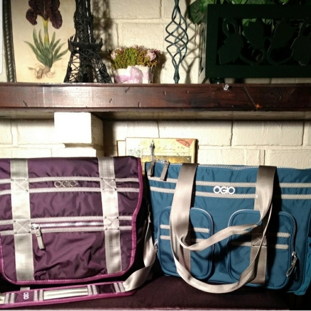 2 Ogio bags.
